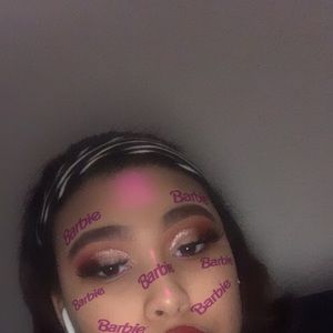 Meet your Posher, Serena